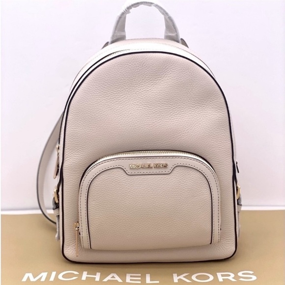 Michael Kors Jaycee Medium
Pebbled Leather Backpack Light - Picture 3 of 12